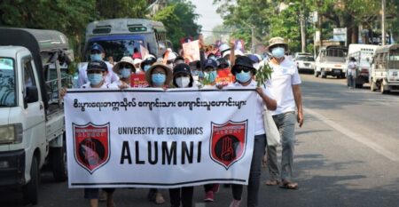 alumni-box-1
